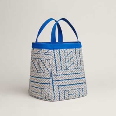 ビーチタオル＆バスアクセサリー | Hermès - エルメス-公式サイト